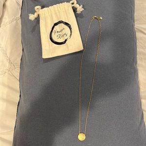 Karmic Stones “Aries” necklace. Adjustable links in plated gold.